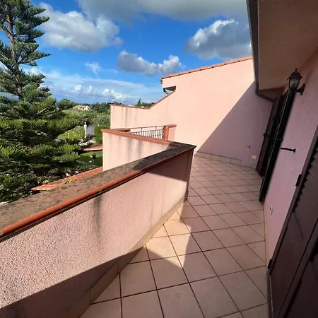 Casa Altavilla Milicia Holiday home